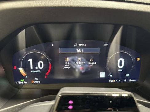 Used 2025 Ford Explorer ST-Line AWD/4WD image 17