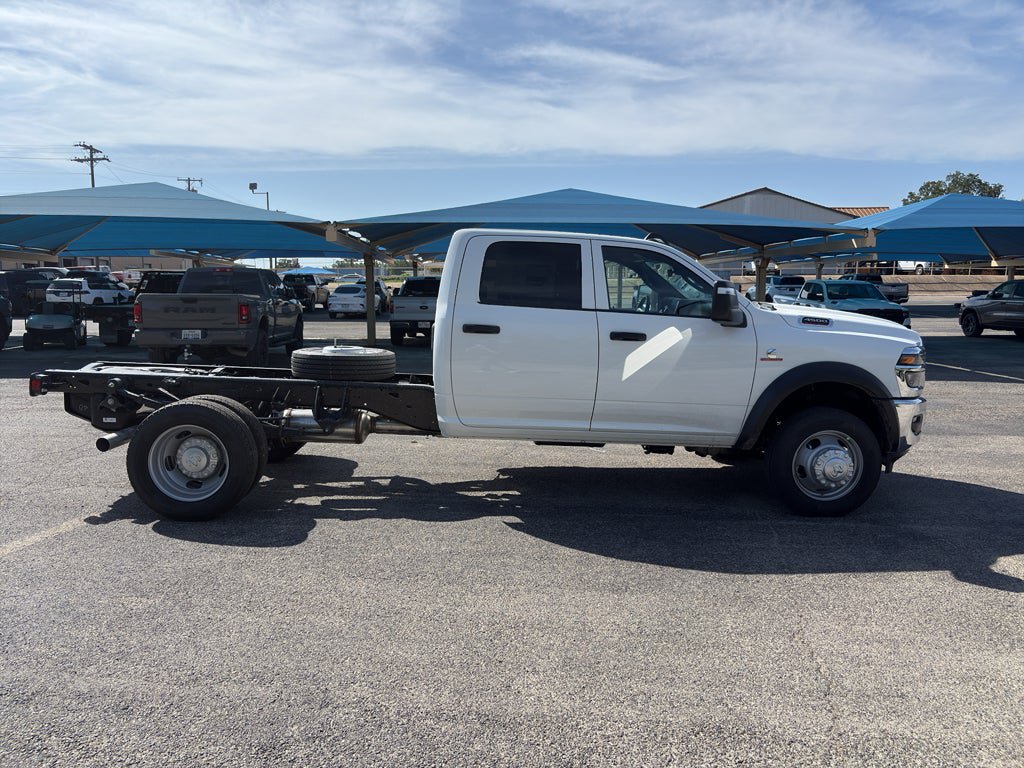 New 2026 RAM 4500 Tradesman w/ Chrome Appearance Group AWD/4WD image 4