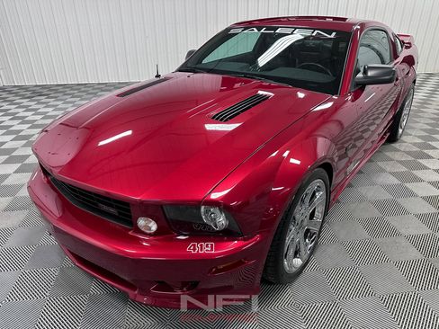 Used 2006 Ford Mustang GT Premium image 3