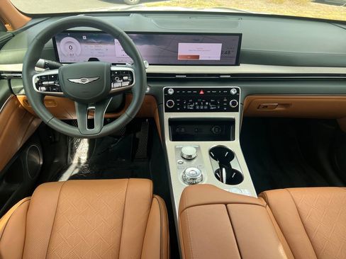 Used 2025 Genesis GV80 3.5T Advanced AWD/4WD image 24