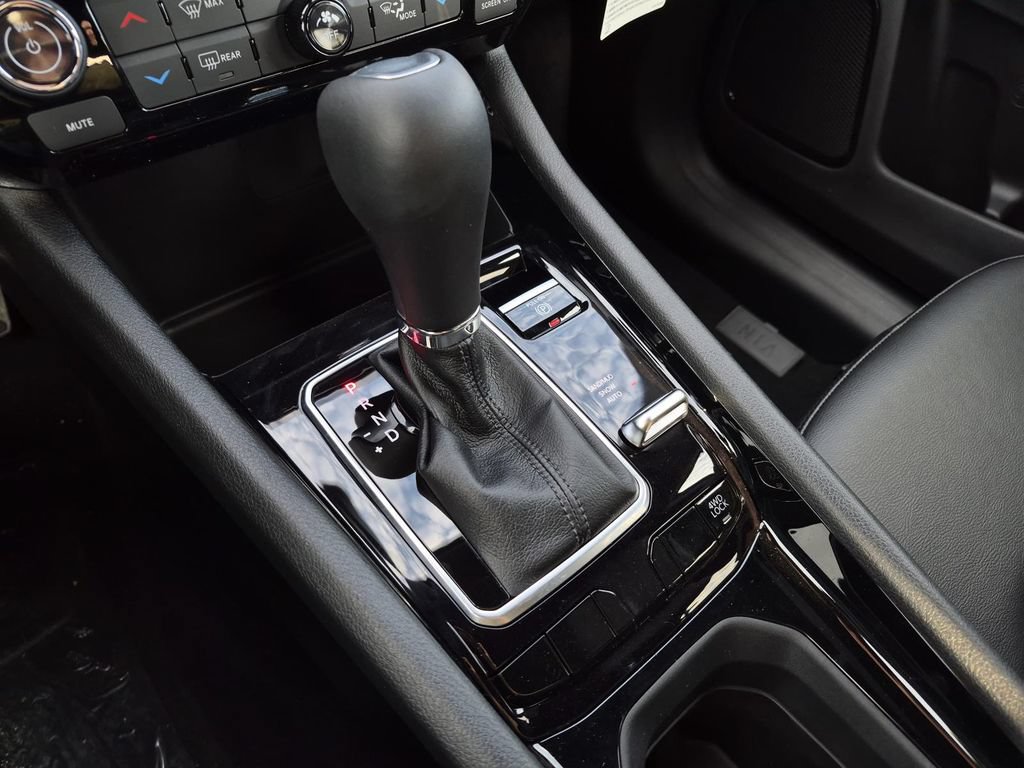 New 2026 Jeep Compass Latitude AWD/4WD image 24