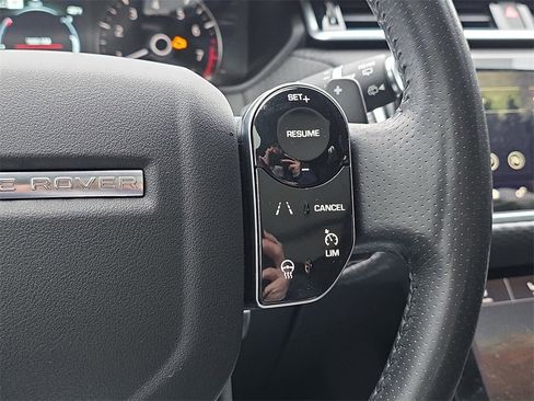 Used 2019 Land Rover Range Rover Velar S image 21