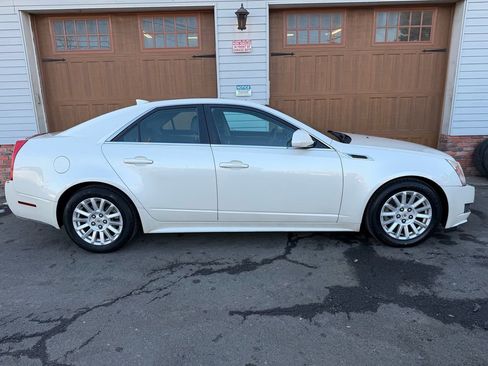 Used 2012 Cadillac CTS Sedan image 2