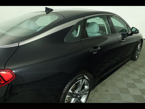 Used 2021 Kia K5 EX w/ EX Premium Package image 18