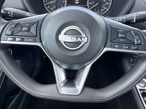 Used 2024 Nissan Sentra SV image 23