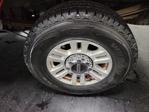 Used 2019 Ford F250 XLT w/ XLT Value Package AWD/4WD image 13