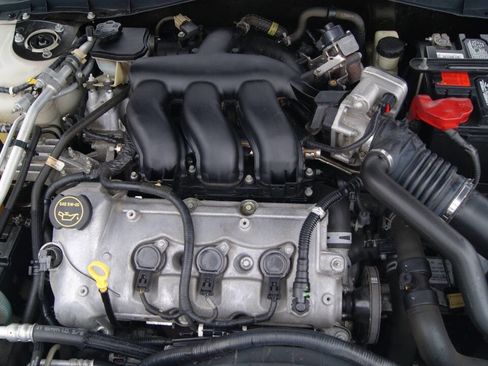 Used 2009 Mercury Milan Premier image 9