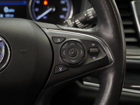 Used 2021 Buick Enclave Essence w/ Sport Touring Edition image 35