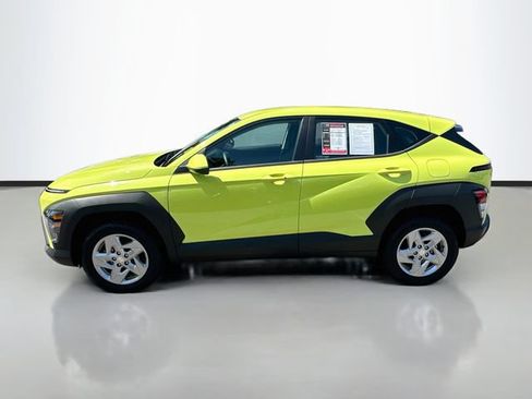 Used 2024 Hyundai Kona SE AWD/4WD image 9