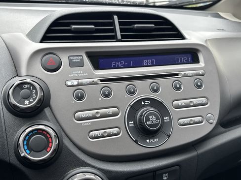 Used 2012 Honda Fit image 12