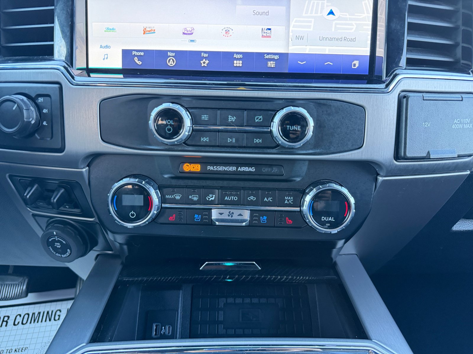 Used 2022 Ford F350 Platinum AWD/4WD image 22