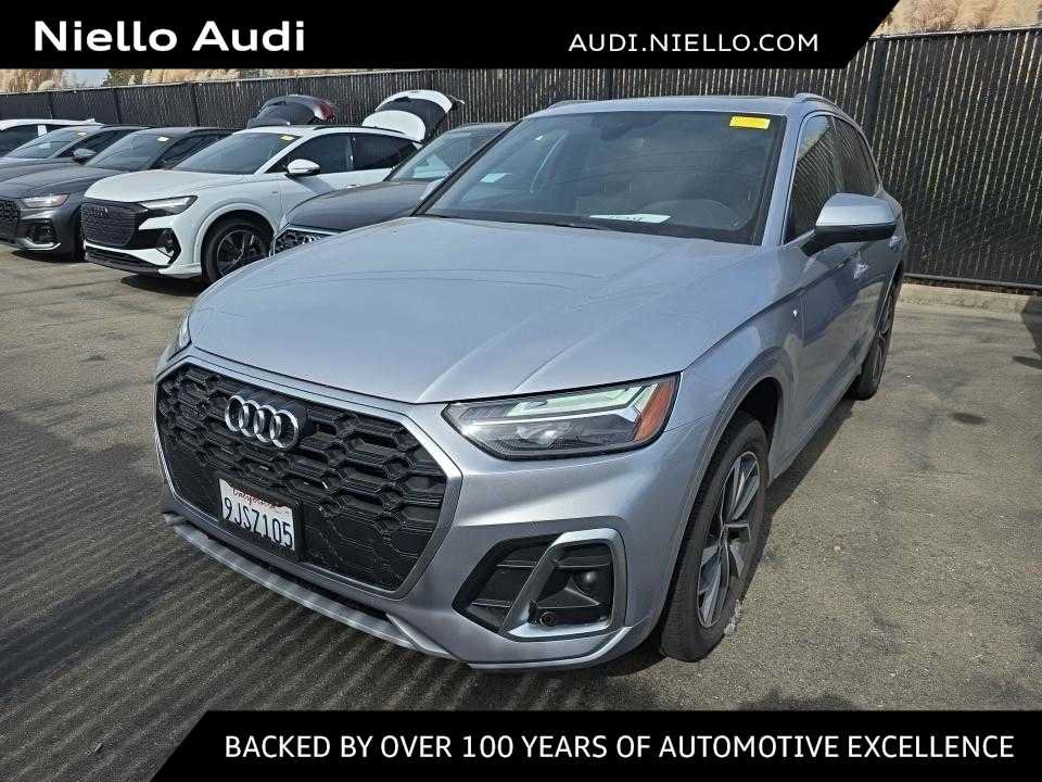 Used 2023 Audi Q5 2.0T Premium Plus w/ Premium Plus Package AWD/4WD image 1