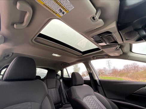 Used 2024 Subaru Impreza 2.0i Sport image 16