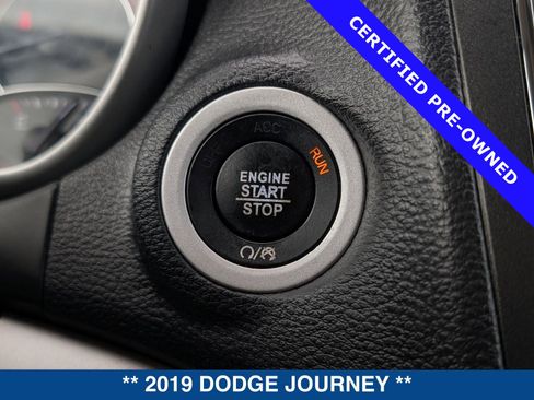 Used 2019 Dodge Journey SE w/ Blacktop Package image 32