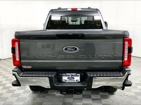 Used 2025 Ford F250 XLT w/ 360-Degree Camera Package image 4