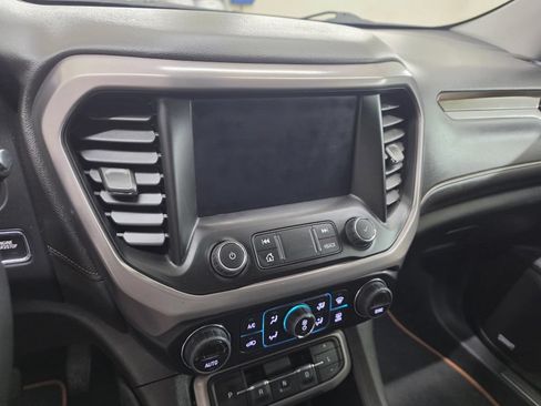 Used 2023 GMC Acadia AT4 w/ GMC Pro Grade Package AWD/4WD image 10