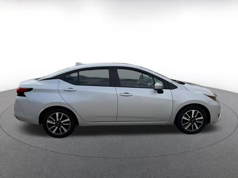 Used 2025 Nissan Versa SV FWD image 15