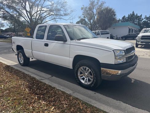 Used 2003 Chevrolet Silverado 1500 4x4 Extended Cab image 2