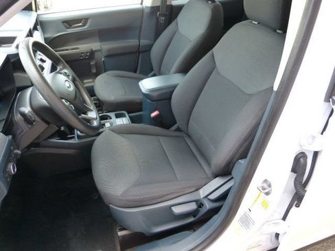 Used 2022 Ford Maverick XL FWD image 26