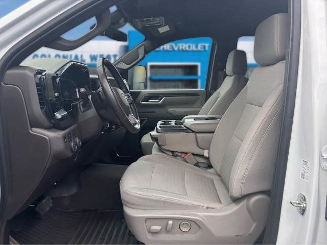 Used 2025 Chevrolet Silverado 2500 LT w/ Convenience Package AWD/4WD image 24