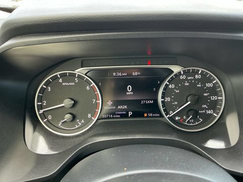 Used 2024 Nissan Rogue SV w/ SV Premium Package FWD image 19