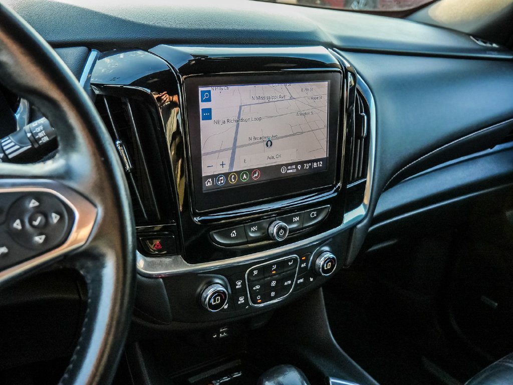 Used 2022 Chevrolet Traverse RS w/ LPO, Floor Liner Package FWD image 37