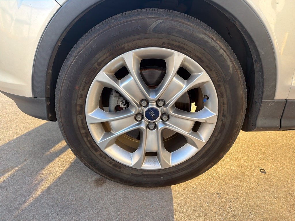 Used 2016 Ford Escape Titanium AWD/4WD image 9