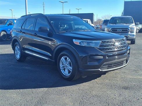 Certified 2020 Ford Explorer XLT w/ Class III Trailer Tow Package image 7