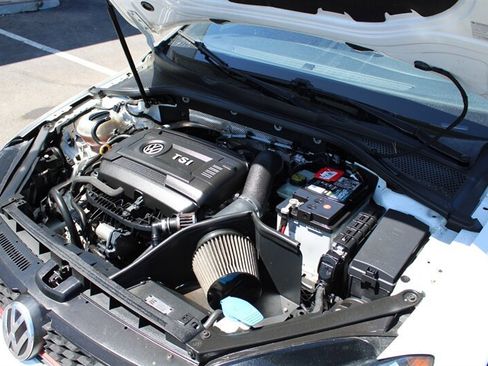 Used 2017 Volkswagen GTI S FWD image 14