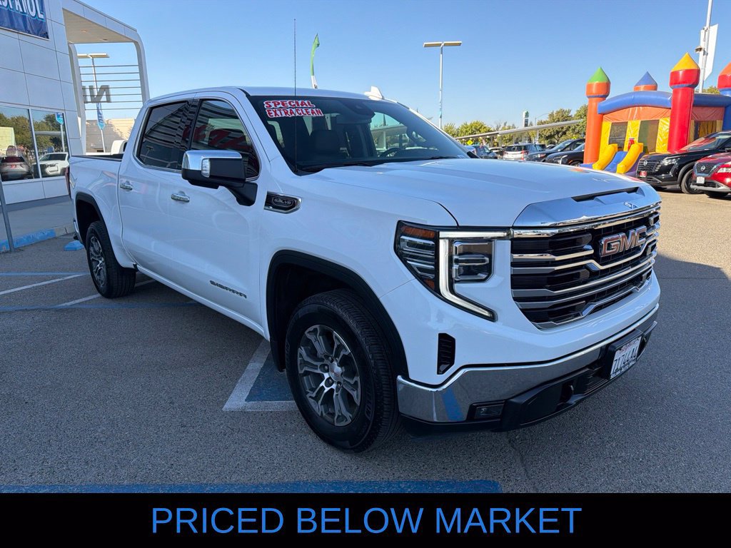 Used 2025 GMC Sierra 1500 SLT RWD image 3