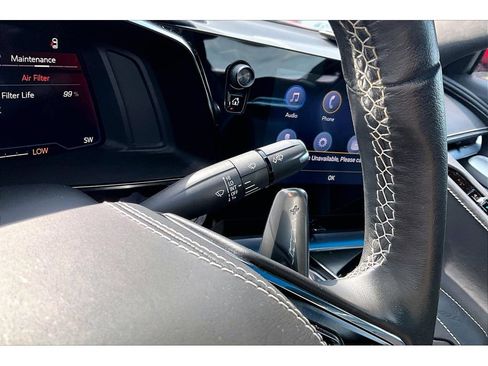 Used 2021 Chevrolet Corvette Stingray Premium Cpe w/ Z51 Performance Package RWD image 20