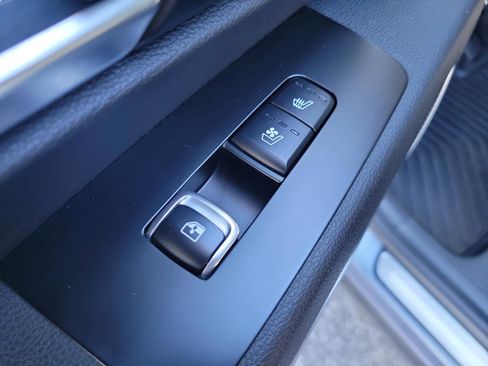 Used 2020 Kia Telluride SX w/ SX Prestige Package image 25