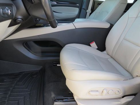 Used 2021 Buick Enclave Premium w/ Surround and Sites Package image 15