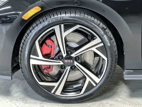 New 2026 Volkswagen GTI SE image 25