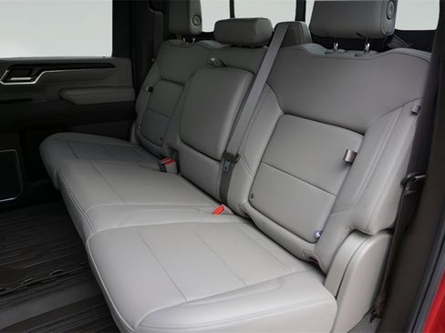 Used 2024 GMC Sierra 3500 SLT w/ SLT Premium Package image 25