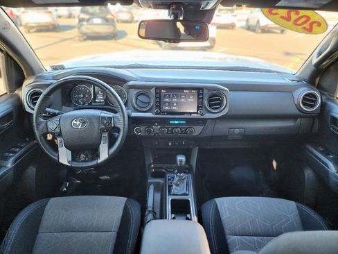 Used 2023 Toyota Tacoma TRD Off-Road image 30