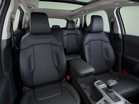 New 2026 Kia Sportage EX image 34