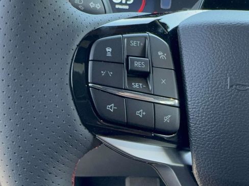 New 2026 Ford Explorer ST-Line AWD/4WD image 17