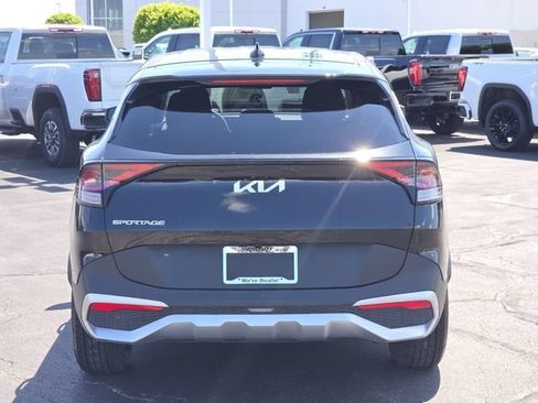 Used 2023 Kia Sportage LX FWD image 15