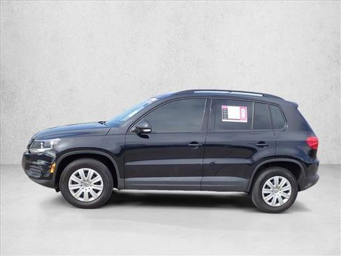 Used 2018 Volkswagen Tiguan Limited w/ Premium Package AWD/4WD image 2