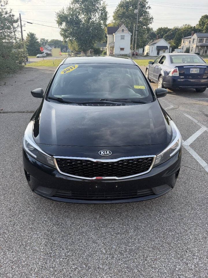 Used 2017 Kia Forte LX FWD image 6