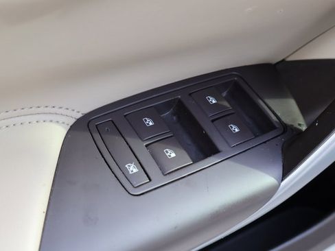 Used 2015 Buick Regal Premium w/ Experience Buick Package image 10