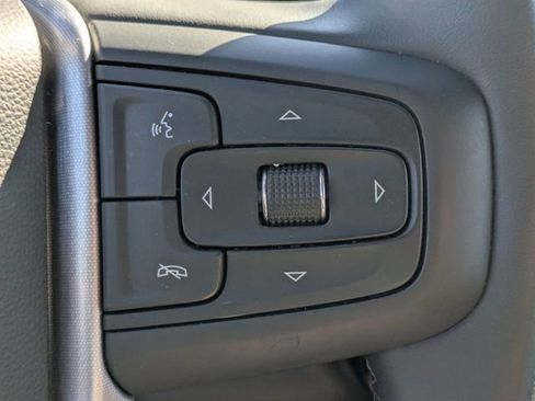 Used 2025 GMC Sierra 1500 SLT image 22