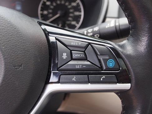 Used 2023 Nissan Altima 2.5 SL AWD/4WD image 25