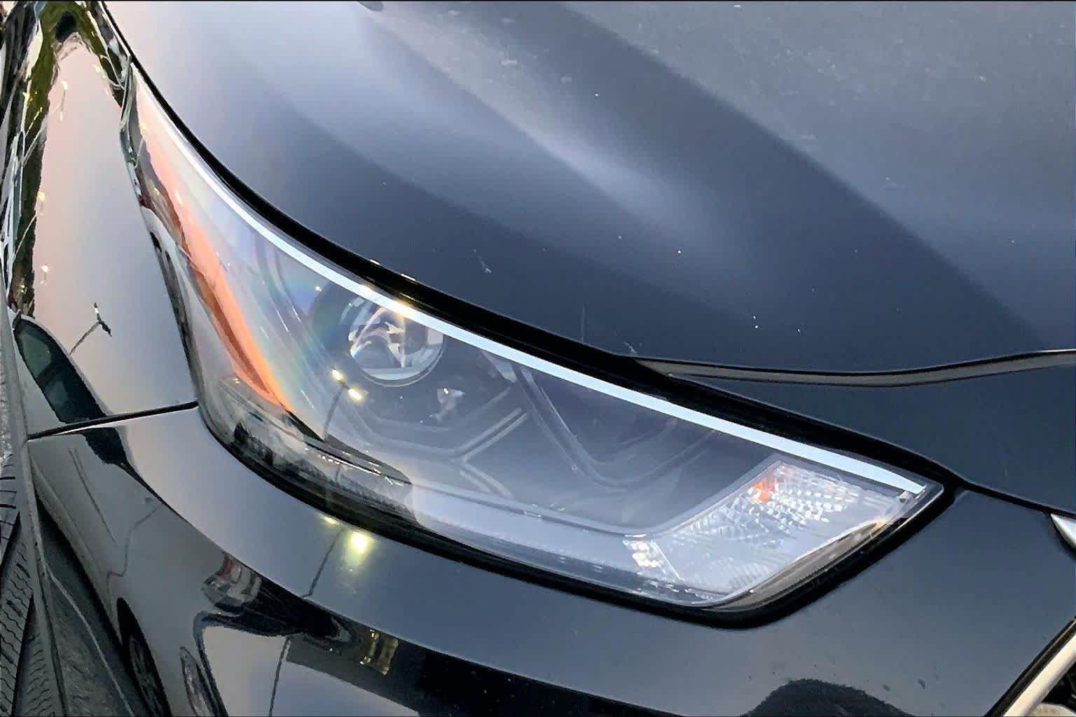 Used 2022 Toyota Highlander XLE FWD image 24