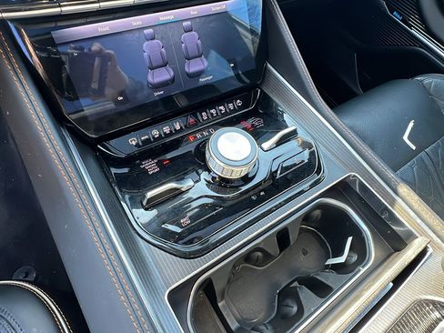 Used 2025 Jeep Grand Wagoneer L Series III w/ Rear Seat Video Group 1 image 33