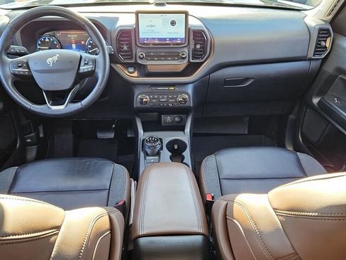 Used 2023 Ford Bronco Sport Outer Banks image 10