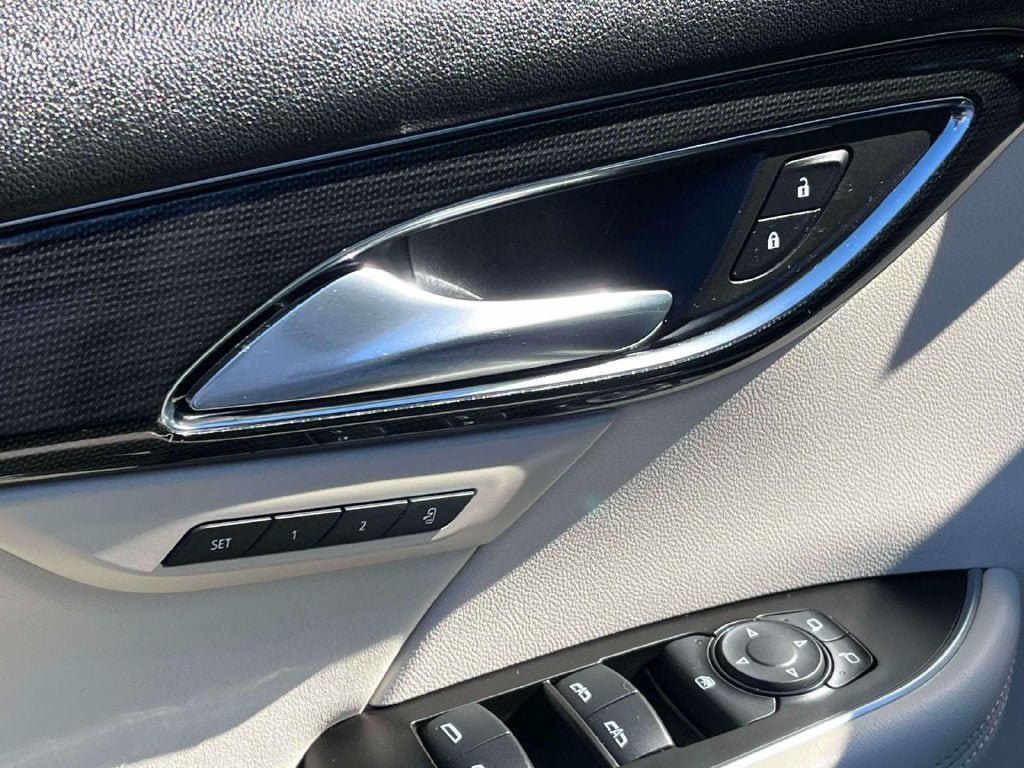 Used 2023 Buick Envision Essence FWD image 26