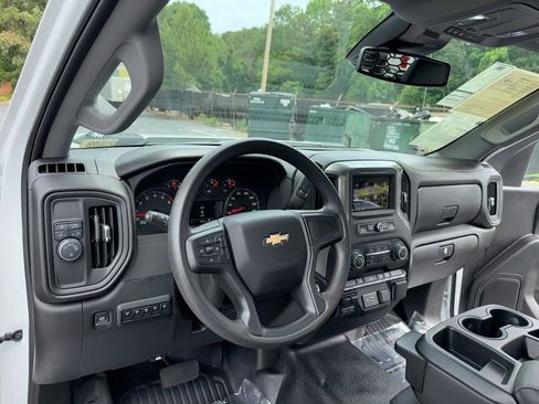 Used 2025 Chevrolet Silverado 3500 W/T w/ WT Convenience Package RWD image 31