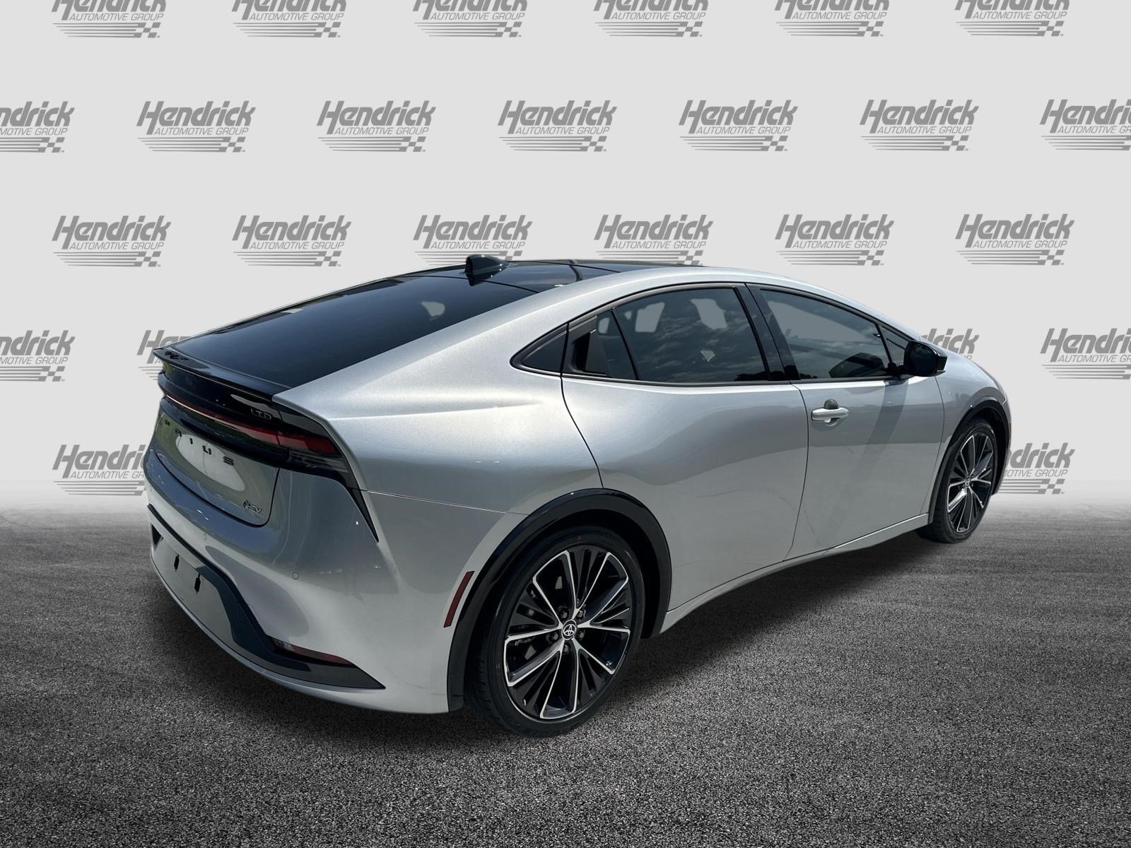 Used 2024 Toyota Prius Limited FWD image 10